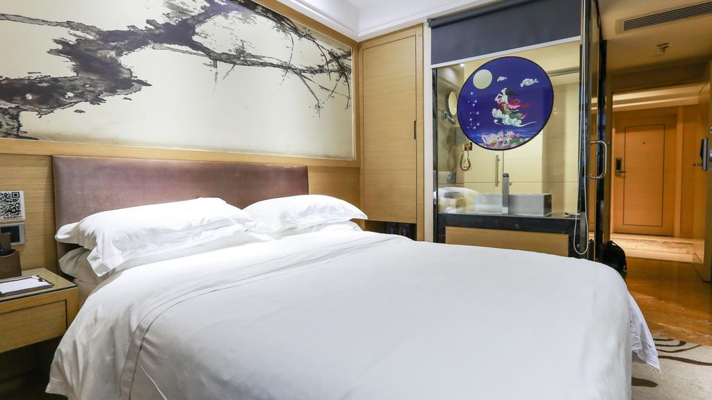 V8 Hotel Train Station Quảng Châu Ngoại thất bức ảnh